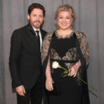 Kelly Clarkson Settles $2.6M Commission Dispute with Ex Brandon Blackstock