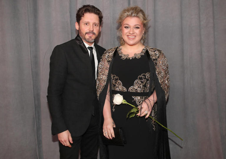 Kelly Clarkson Settles $2.6M Commission Dispute with Ex Brandon Blackstock